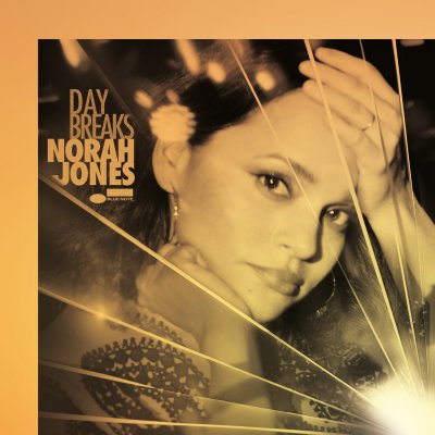CD Shop - JONES NORAH DAY BREAKS/DELUXE
