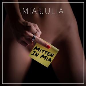 CD Shop - JULIA, MIA MITTEN IN MIA