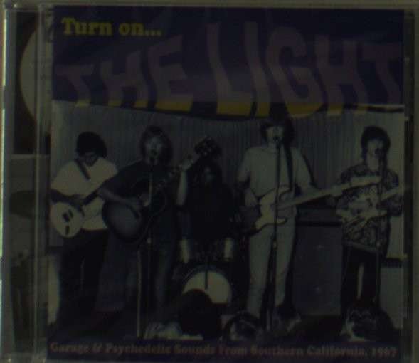 CD Shop - LIGHT TURN ON..