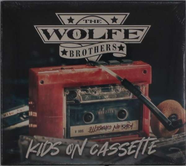CD Shop - WOLFE BROTHERS KIDS ON CASSETTE