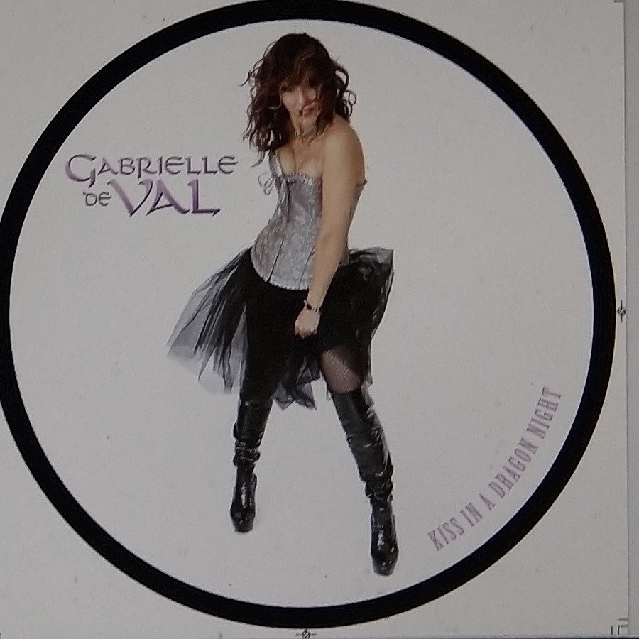 CD Shop - VAL, GABRIELLE DE KISS IN A DRAGON NIGHT
