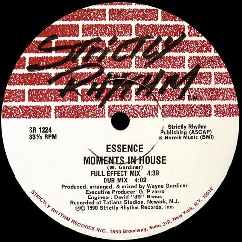 CD Shop - ESSENCE MOMENTS IN HOUSE