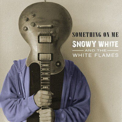 CD Shop - WHITE, SNOWY SOMETHING ON ME